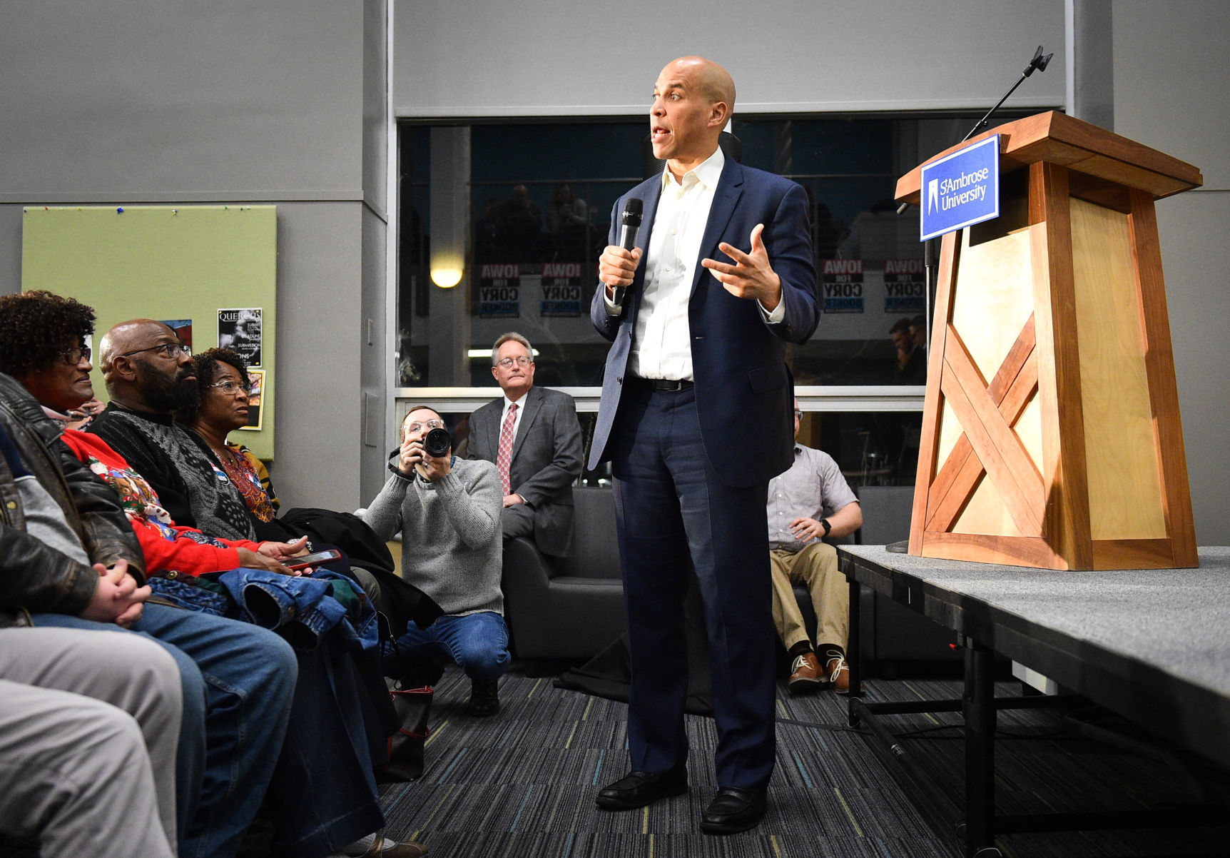 120819-qct-qca-booker-002a.JPG